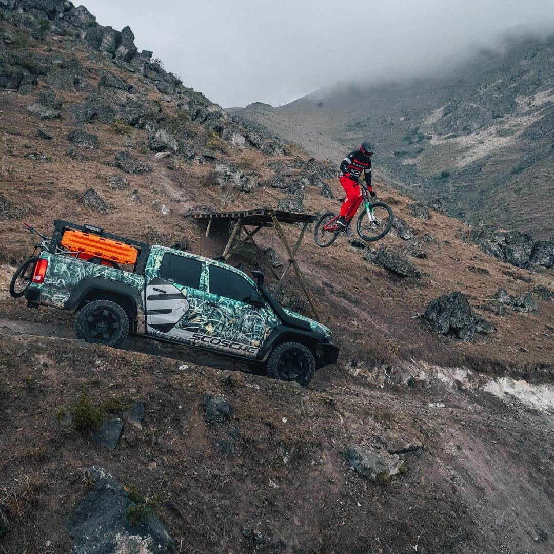 Hugo Garciaさんのインスタグラム写真 - (Hugo GarciaInstagram)「Feliz día Perú 🇵🇪❤️」7月29日 10時41分 - hugogarcia