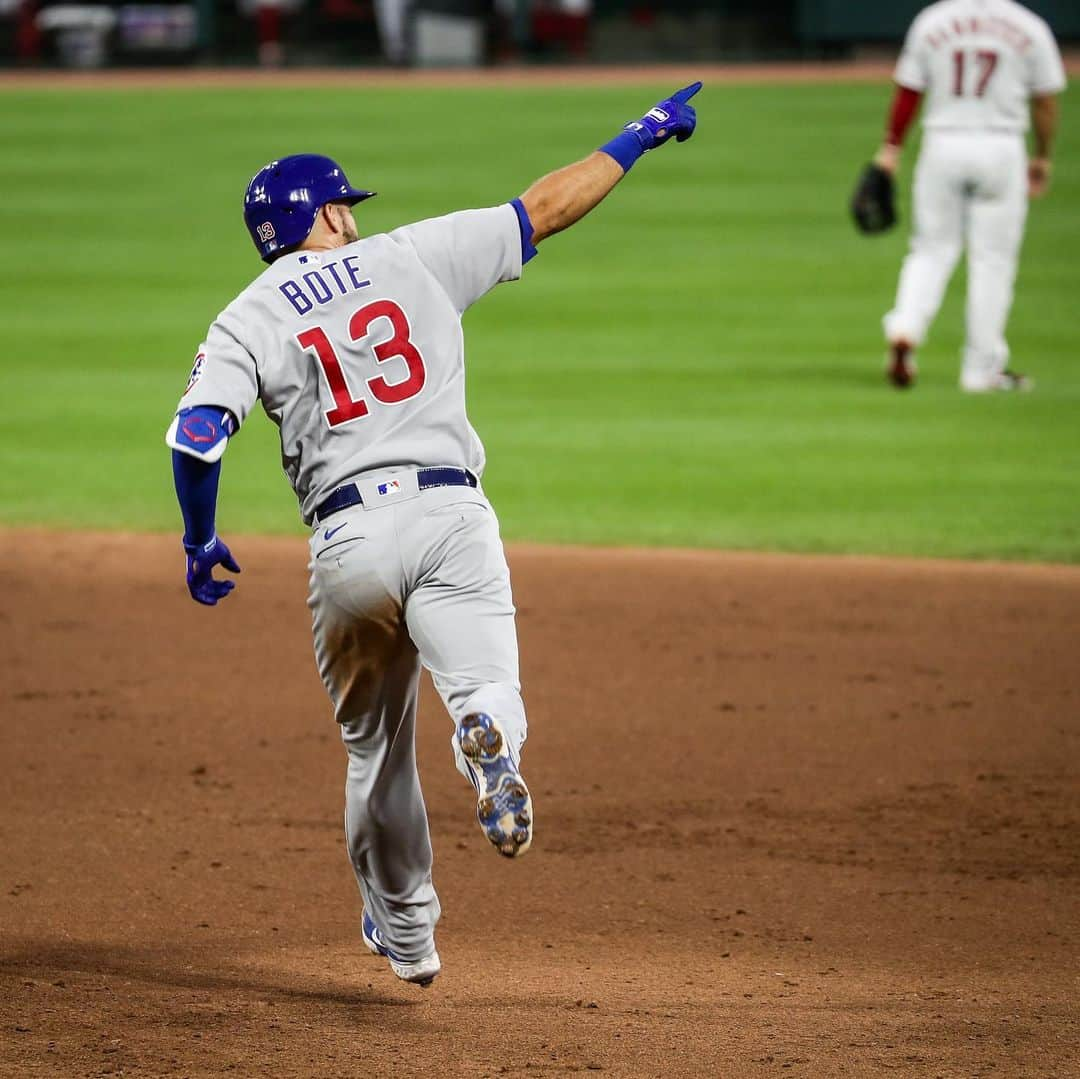 シカゴ・カブスさんのインスタグラム写真 - (シカゴ・カブスInstagram)「#Cubs have won 4 of 5 to start the season! #WhereStoriesPlay」7月29日 10時55分 - cubs