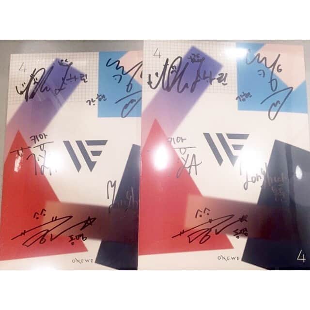 のインスタグラム：「［#ONEWE］﻿ ﻿ 【プレゼント】ONEWEからプレゼントが届きました！﻿😎❤️🎁 ﻿ ONEWE 直筆サイン入りCDを2名様に！﻿ ﻿ ﻿  ✨キッス・エンタのインスタフォロー＆いいねで1名様にプレゼント！﻿ ﻿ ✨キッス・エンタTwitterアカウントフォロー＆ツイートをRTで1名様にプレゼント！﻿ ﻿  ・応募〆切は8/12（水）23:59﻿ ﻿ 発送は8月下旬発送予定💿﻿ 国内に限らせていただきます。﻿ ﻿ #원위 #위브﻿ #ONE #나의_계절_봄은_끝났다　﻿ #kissent」