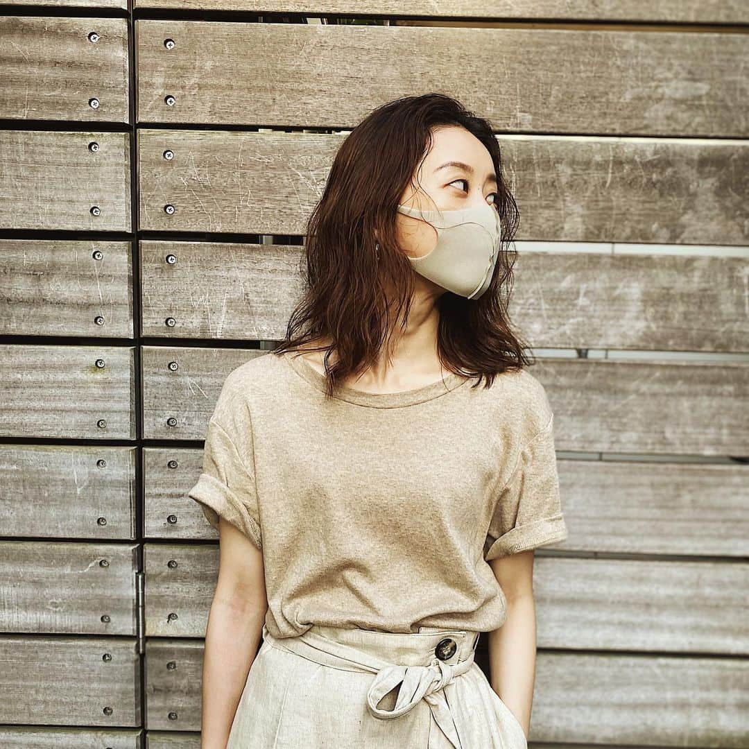 Eri Koyamaさんのインスタグラム写真 - (Eri KoyamaInstagram)「. たまたま服にマッチして褒めてもらえた😷🌈 マスクまでファッションの一部になるとは😂w . @ungrid_official @ungrid_staffsnap @eri_koyama_ #eri_koyama_ #私服」7月29日 12時31分 - 6ri___k