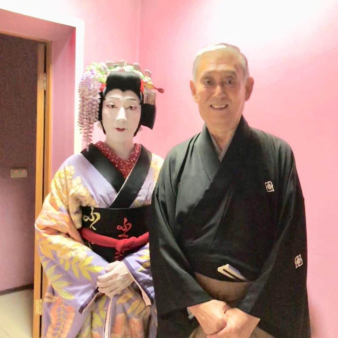 市川蔦之助さんのインスタグラム写真 - (市川蔦之助Instagram)「二年前の今頃は、、 師 左團次と、 ロシア🇷🇺 #ウラジオストク 公演に行っておりました😁 また自由に旅をできる世の中になったら、 師と様々な所へ公演に行きたいです😌」7月29日 12時36分 - tsutanosuke