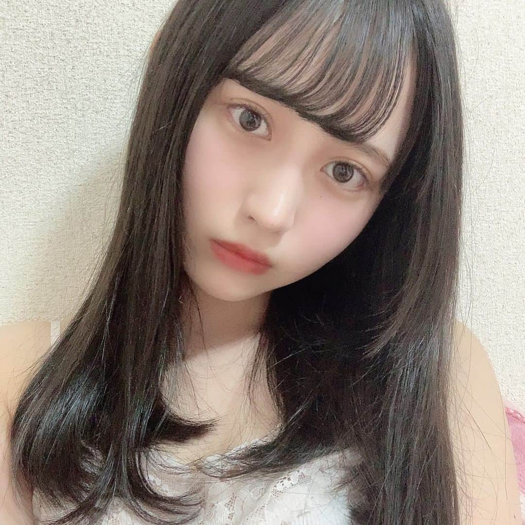 小野六花さんのインスタグラム写真 - (小野六花Instagram)「インスタ何載せようか迷うな🤔 いっぱいお出かけ出来るようになったら可愛い写真いっぱい撮ろっと(ᐡ⸝⸝- -⸝⸝ᐡ)💓」7月29日 14時24分 - ono_rikka