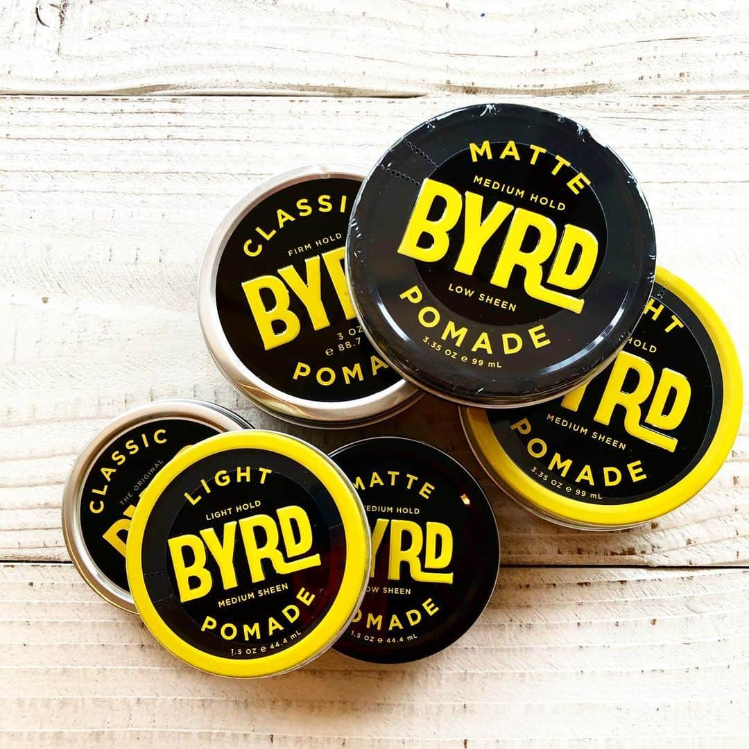 スタンダードカリフォルニアさんのインスタグラム写真 - (スタンダードカリフォルニアInstagram)「Byrd Hairdo Product Pomade.  #standardcalifornia #スタンダードカリフォルニア  #byrdhairdoproducts #pomade  #バードヘアドゥプロダクツ #バード #ポマード」7月29日 14時43分 - standardcalifornia