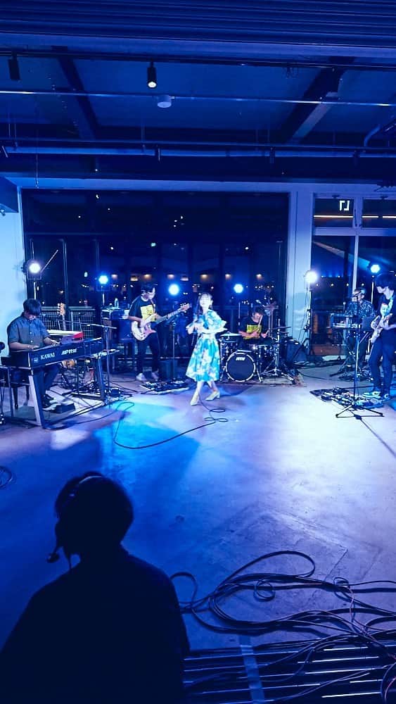 佐藤純一のインスタグラム：「fhána Sound of Scene ONLINE "Pathos" 2020.7,26(Sun) LIVE STREAMING FROM KITEN TOKYO  Produced & Directed by  Junichi Sato  fhána  Junichi Sato  towana  kevin mitsunaga  yuxuki waga  Support Member  Bass : Kyosuke Maeda (androp)  Drum : Yoshihiro Kawamura  Poetry  Hideki Hayashi  Manipulator  Yusuke Sawada (outbout)  Sound Engineer  Takamasa Sugita (Paintbox, LLC.)  Saki Watanabe (Paintbox, LLC.)  Takumi Kujirai (Beyond,Inc.)  Lighting  Kyohei Koike  Natsumi Yamamoto  Movie  Movie Director : Hiroyuki Ohmi (16bit.inc)  Camera : Kazumasa Hatagawa (TRYPOSSO Co.,Ltd)  Camera : Yuya Komatsu (TRYPOSSO Co.,Ltd )  Camera : Daisuke Maeda  Camera : Yosuke Kawaida  Live Streaming : Hirotaka Yamamori  Assistant : Sho Fujimoto (16bit.inc)  Production : Masayoshi Kakegawa (HAPPY STAFF) Instrumental Tech : Yuta Furumai  Styling: Keisuke Shibahara Hair & Make : Rika Kukita (artmake TOKI)  Coordination (Drummer)  Hirotaka Koyama (FACE MUSIC.)  Photography : Kiyoaki Sasahara Logo & Goods Design : Tomohiro Hosokawa  Live Streaming Service  Producer : Yuya Kubo (イマチケ )  Director : Makoto Ikeno (イマチケ )  Artist Management  Chief Manager : Koichiro Hashimura (Pinc inc.)  Manager : Masato Sumihara (Pinc inc.)  Production : Hiroshi Haneda (Pinc inc.)  MD : Anri Miyajima (Pinc inc.)  Assistant : Naoki Kitamura (Pinc inc.)  Venue Management: FRAME LUNCH inc.  Special Thanks : Takumi Nakamura (Real Sound Tech) , Tatsurou Shibuya (ATV corporation) , Fumiaki Matsumura (CANOPUS)  #fhánaONLINE #fhána #onlinelive #animesong #jrock #jpop #配信ライブ #atvadrums」