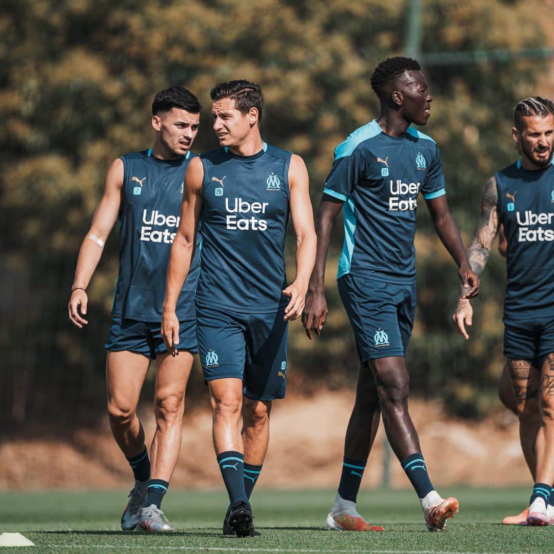 フロリアン・トヴァンのインスタグラム：「Training ⚽️」