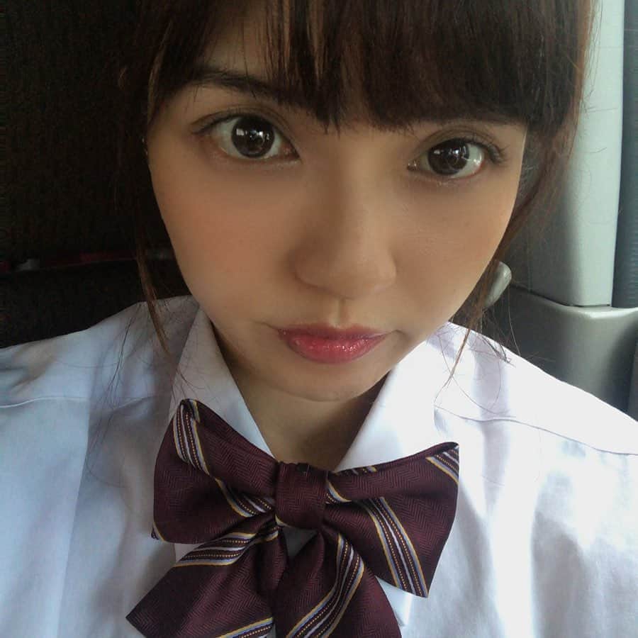 茜結のインスタグラム：「わたしの青春時代ゎ女子校で、吹奏楽部に明け暮れてたなぁ。。。  もっかいこの時代やりなおすなら共学の帰宅部で決まりやな笑  #女優  #賞味期限は食べ頃ですグラドル #ミニマム #グラビアアイドル #大人可愛い #maturemodel #urecco #Bitter #グランプリ  #グラビア #1ミリでもいいなと思ったらRT  #フォローしてね #女優 #グラビアアイドル #フォロワー増やしたい #酒呑童子 #日本史 #歴史 #歴史好きな人と繋がりたい #教育動画 #youtuber #youtube」