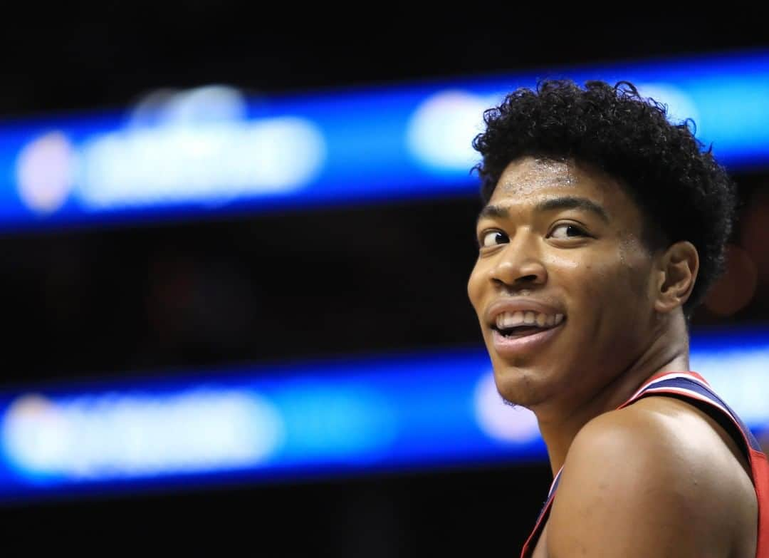 オリンピックさんのインスタグラム写真 - (オリンピックInstagram)「Live from the #NBABubble, let's talk sneakers with Rui Hachimura! 👟  Don't miss @rui_8mura's #OlympianExperiences live stream at 5PM PST on our YT channel, where he will take us through his love for sneakers!  For more on the @Airbnb online festival, swipe up in our stories.」7月30日 2時00分 - olympics