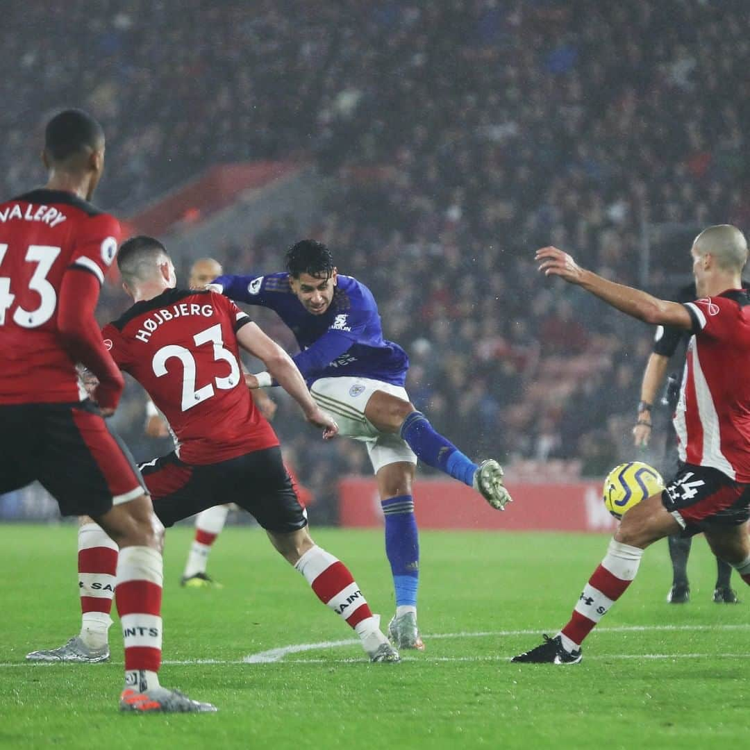 プレミアリーグさんのインスタグラム写真 - (プレミアリーグInstagram)「What was the most entertaining match of 2019/20?」7月30日 2時08分 - premierleague