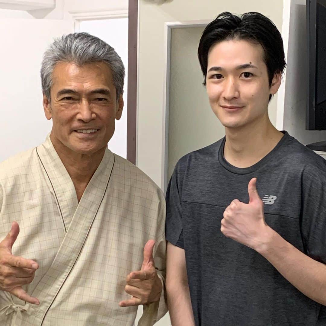 渡辺裕之さんのインスタグラム写真 - (渡辺裕之Instagram)「哀川翔出演「デコトラの鷲」12年振り復活 剛力彩芽さんと共演❣️ もう1人の共演者 大津君は何と  小学時代の恩師のお孫さん😃 #デコトラの鷲  #哀川翔  #水野勝  #永倉大輔  #渡辺裕之  #剛力彩芽  #香月秀之監督  #須藤為五郎」7月29日 17時18分 - hiroyuki6267