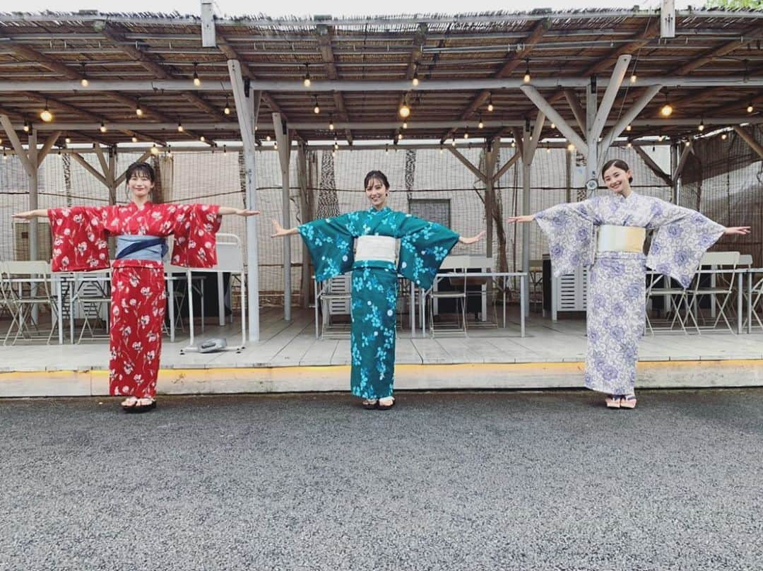 石川恋さんのインスタグラム写真 - (石川恋Instagram)「映画#ぐらんぶる プレミアム夏祭りイベント🤿✨ 監督やキャストの皆さんとは約1年ぶりの集合でした！ いよいよ8月7日に公開が迫ったぐらんぶる🐠 ぜひ楽しみにしていてください💜 公開に向けて撮影期間のオフショットもどんどんUPしていきたいと思います〜〜！ #英勉 監督 #竜星涼 さん #犬飼貴丈 さん #与田祐希 さん #朝比奈彩 さん #小倉優香 さん」7月29日 17時59分 - ren_ishikawa