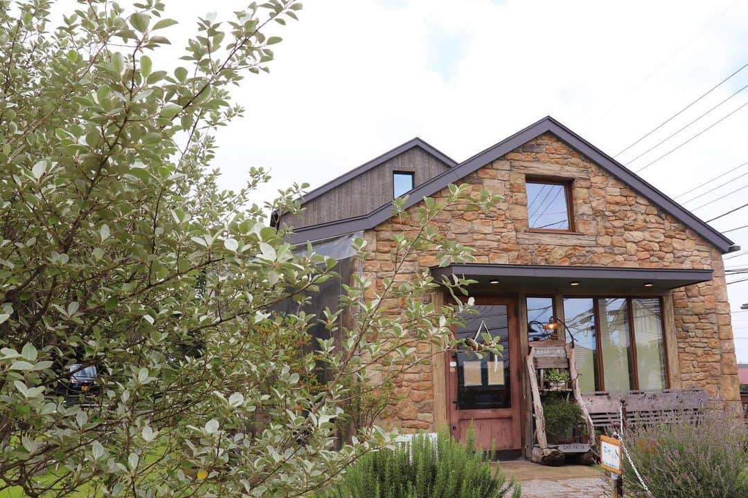 丘の上のパン屋 のグルメインスタ