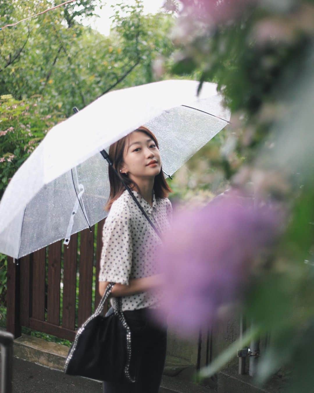 田辺かほさんのインスタグラム写真 - (田辺かほInstagram)「. . 梅雨明けまだかなあ、、、 今年は長い梅雨だ☔️」7月29日 18時37分 - kaho__tanabe