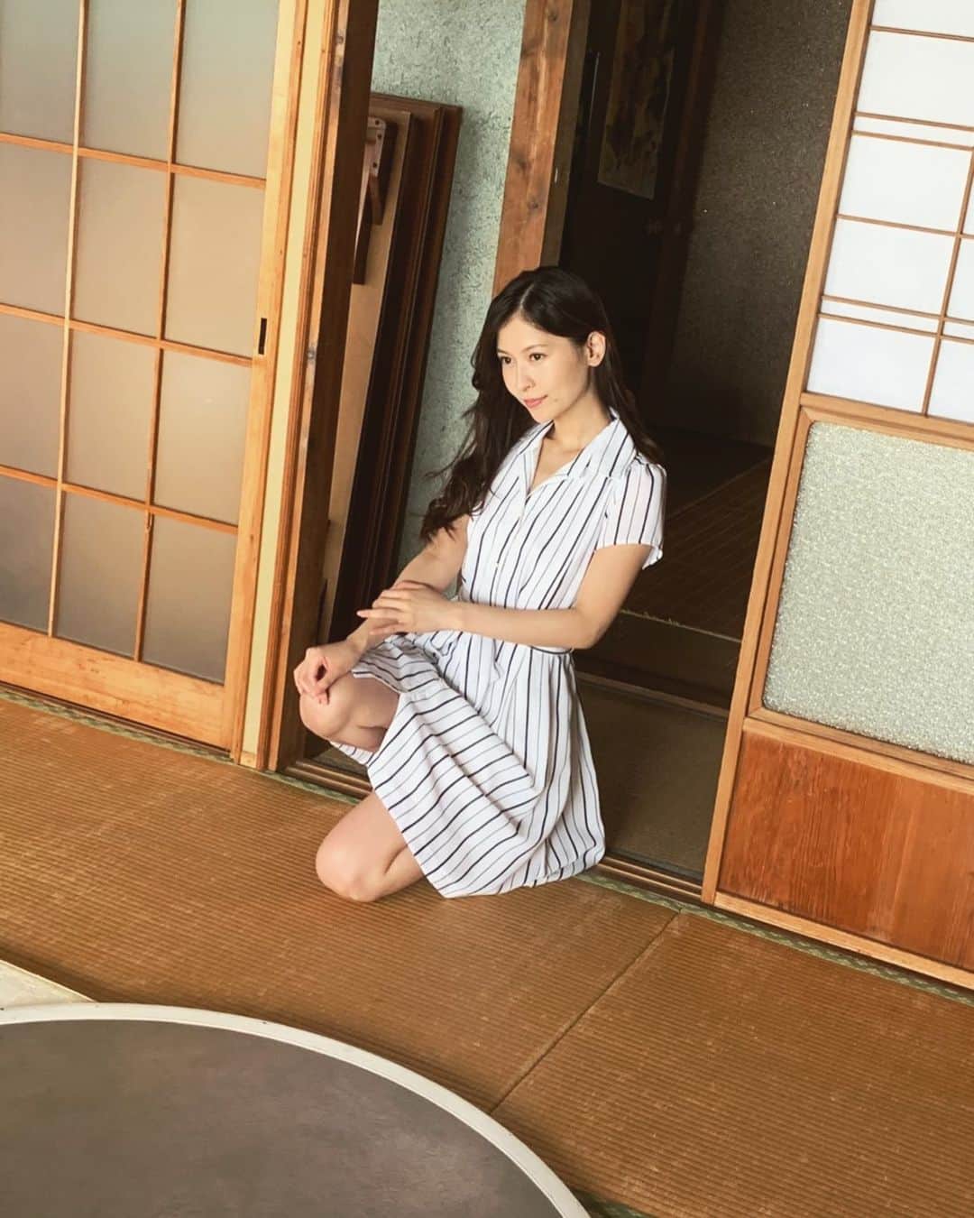 和久井雅子のインスタグラム：「#Instagravure #model #photo #portrait #Japanesegirl #グラビアアイドル #gravure #グラビア #インスタグラビア #ootd #love #style #tokyo #グラビアモデル #selfie #和久井雅子」