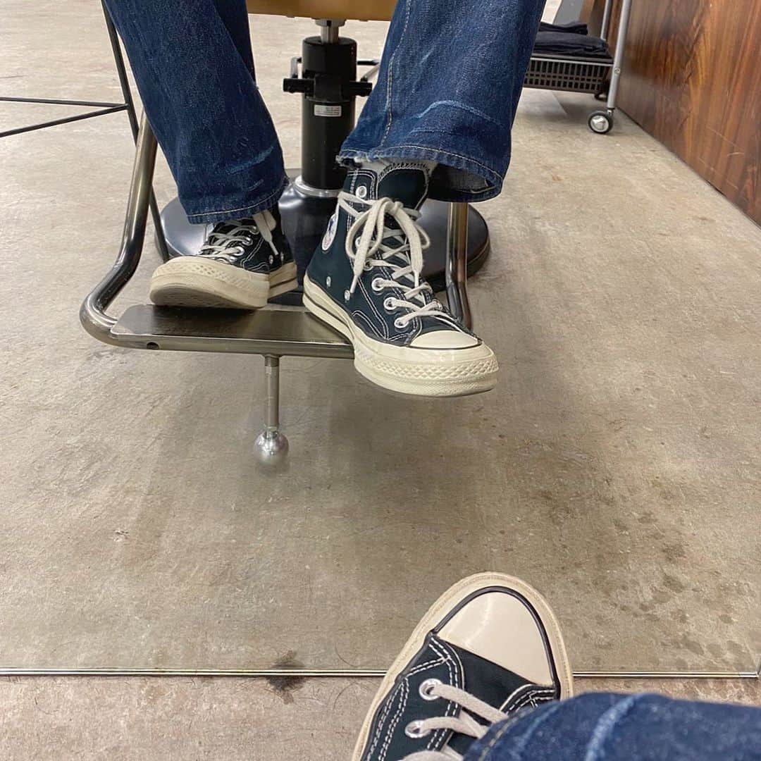 塗木莉緒さんのインスタグラム写真 - (塗木莉緒Instagram)「🏷﻿ ﻿ ﻿ .﻿ .﻿ .﻿ ﻿ ﻿ #converse#chucktaylor#chucktaylor70#chucktaylor70s#ct70#ct70s#levis#コンバース#チャックテイラー#チャックテイラー70s」7月29日 18時47分 - rio_nrk