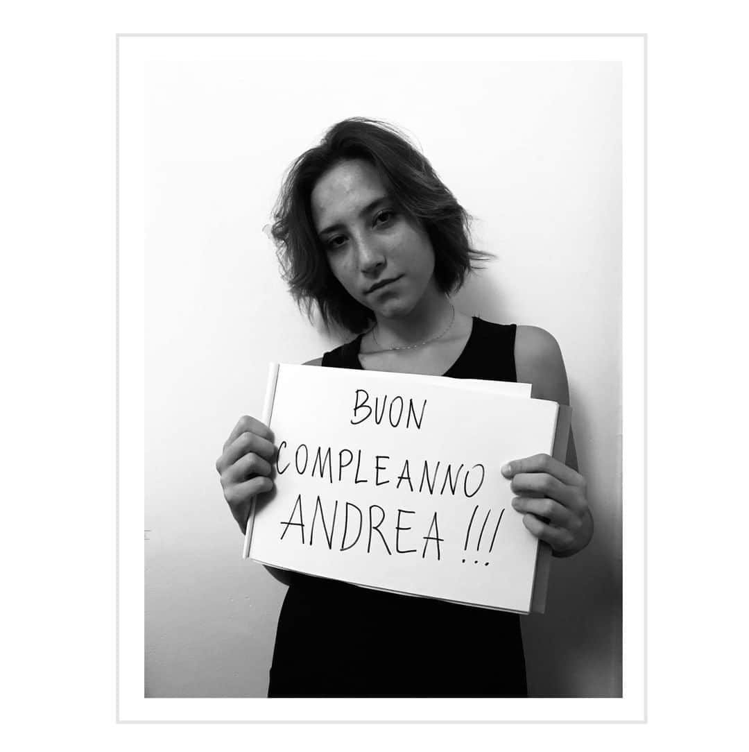 アンドレアポンピリオのインスタグラム：「HAPPY BIRTHDAY ANDREA!! 🎂  THANK YOU ❤️  Gloria Paolo Alessandra Fabio Elio Osvalda Elisa Alessandro  #ANDREAPOMPILIO #LoveMeForeverOrNever #APBIRTHDAY」