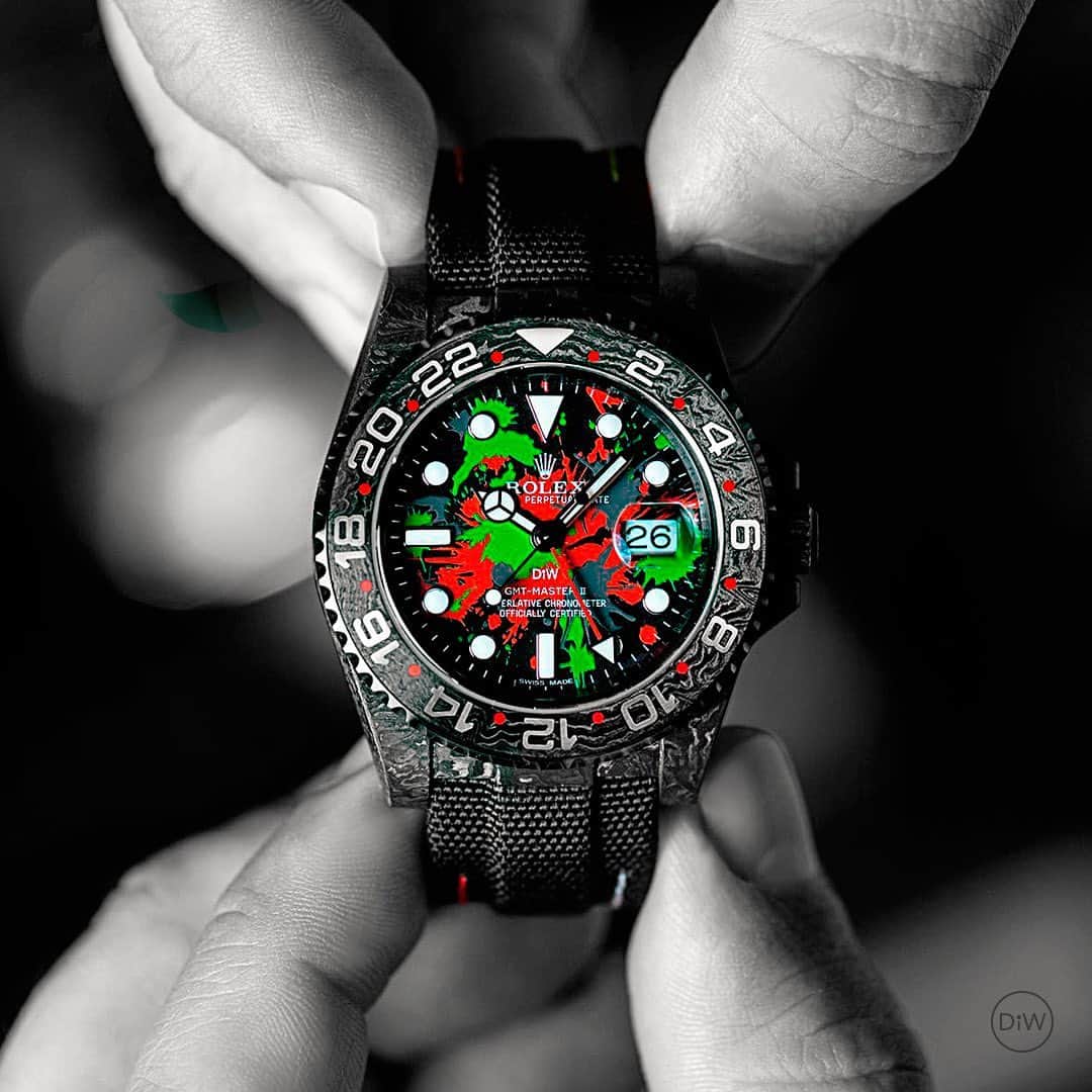 WATCHMANIAさんのインスタグラム写真 - (WATCHMANIAInstagram)「The Carbon GMT Motley is a custom colorful piece many of us would like to have. Unfortunately, or luckily, it is limited to only 10 pieces. Thanks to @diw_official for the amazing pieces!」7月29日 19時27分 - watchmania