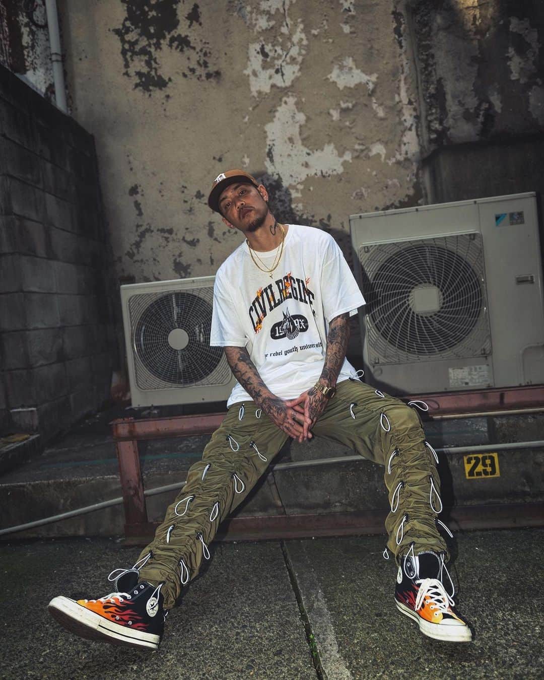 田代新のインスタグラム：「🤟🏽🤟🏽 @civilregime  @mnml.la  #civilregime #mnml」