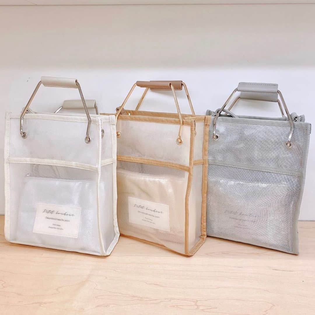 one after another NICECLAUPさんのインスタグラム写真 - (one after another NICECLAUPInstagram)「ㅤㅤㅤㅤㅤㅤㅤㅤㅤㅤㅤㅤㅤ ㅤㅤㅤㅤㅤㅤㅤㅤㅤㅤㅤㅤㅤ 【shop入荷アイテム💭】ㅤㅤㅤㅤㅤㅤㅤㅤㅤㅤㅤㅤㅤ ㅤㅤㅤㅤㅤㅤㅤㅤㅤㅤㅤㅤㅤ ▫︎sheer Bag #129920180 ¥3,900+taxㅤㅤㅤㅤㅤㅤㅤㅤㅤㅤㅤㅤㅤ ㅤㅤㅤㅤㅤㅤㅤㅤㅤㅤㅤㅤㅤ シアーのポーチ付きのバッグが入荷 致しました🎈ㅤㅤㅤㅤㅤㅤㅤㅤㅤㅤㅤㅤㅤ ㅤㅤㅤㅤㅤㅤㅤㅤㅤㅤㅤㅤㅤ 是非checkしてみてね❤︎ㅤㅤㅤㅤㅤㅤㅤㅤㅤㅤㅤㅤㅤ ㅤㅤㅤㅤㅤㅤㅤㅤㅤㅤㅤㅤㅤ #niceclaup #ナイスクラップ #summer  #コーデ#コーディネート #coordinate」7月29日 19時35分 - niceclaup_official_