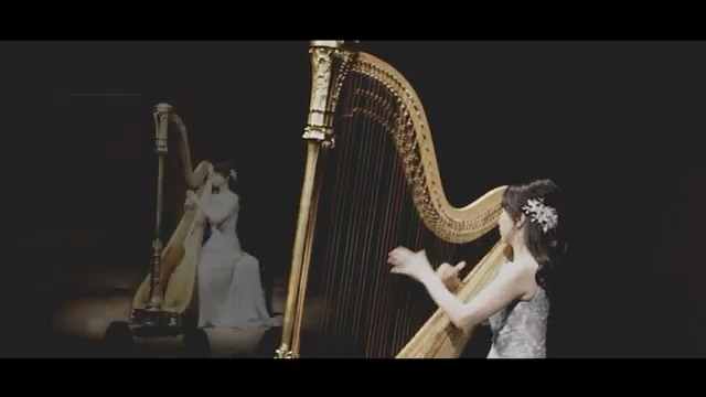 のインスタグラム：「#アメージンググレイス #amazinggrace from my solo concert at Ginza YAMAHA hall in Tokyo. You can see  the full version on my YouTube.(Click blue URL of the profile above☝️)   #銀座ヤマハホール  松岡みやびソロリサイタル2014より フルバージョンはYouTubeにてご覧いただけます。 （インスタプロフィール欄のURLクリックで入れます👆） ✴︎ 他にも「春よ来い」「卒業写真」「いい日旅立ち」「ひき潮」「花は咲く」など…YouTubeだけにアップしているコンサートライブ映像がありますので、チャンネル登録どうぞよろしくお願いいたします🙇‍♀️✨  #ハープ #音楽 #松岡みやび #ミヤビメソード #心理学 #癒し  #harp #music #miyabimatsuoka #harpistlife #healing」