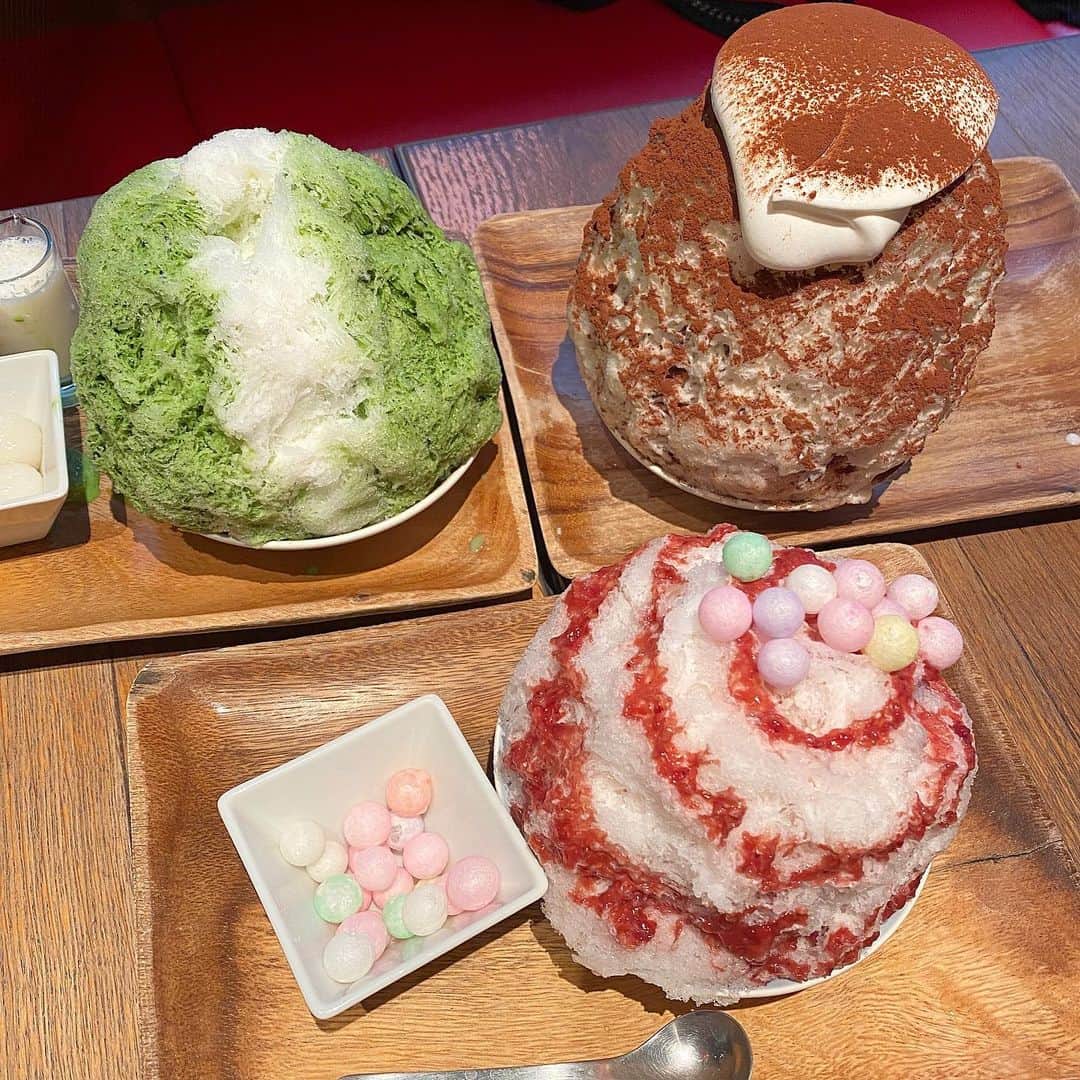 ひなたろす（佐原ひなた）のグルメインスタ