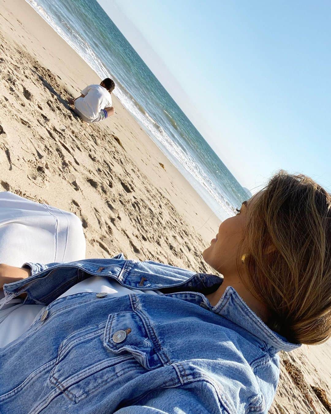ダフネ・ジョイのインスタグラム：「When you’ve felt the Love and Power of God 🤍 Let’s all be grateful today and everyday. Amen!」