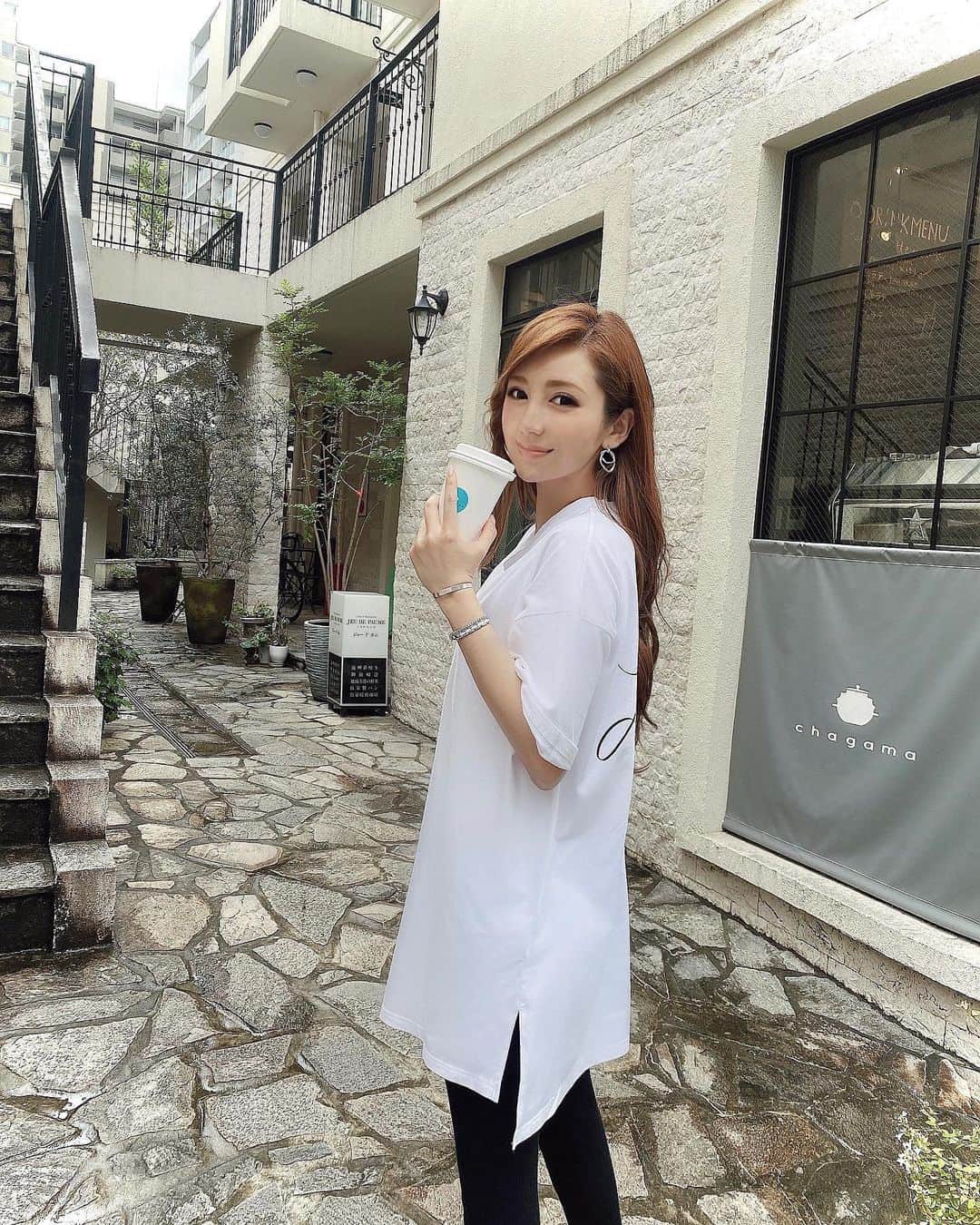 桃華絵里のグルメインスタ