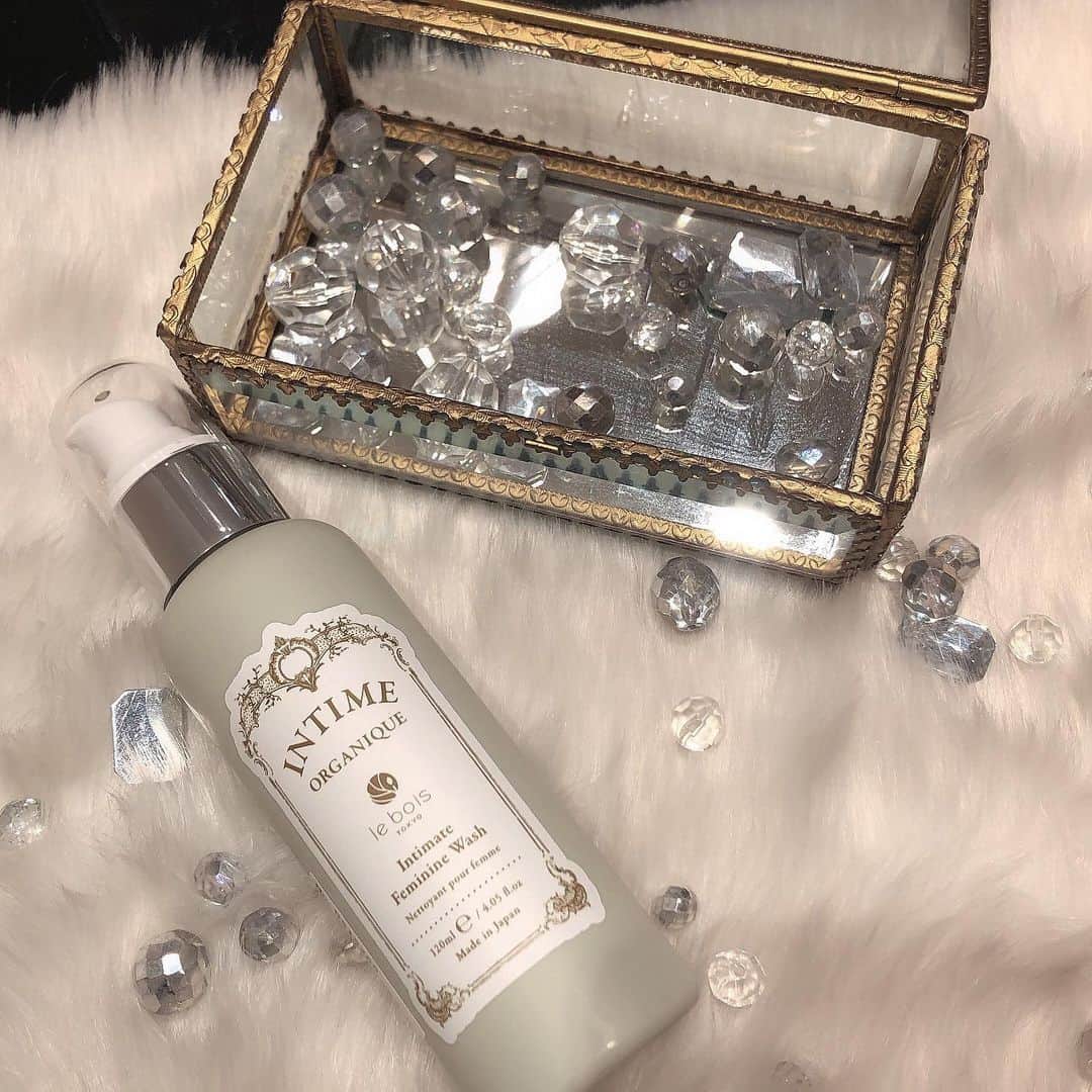 Ravijour札幌4丁目プラザ店のインスタグラム：「美容アイテムも勢揃い😍✨ プッシュタイプになってリニューアルしたデリケートゾーンウォッシュのご紹介💗  TOPのURLから詳細BLOG見て下さい！  #ラヴィジュール #ravijourstaff  #ravijoursapporo  #ravijour_official」