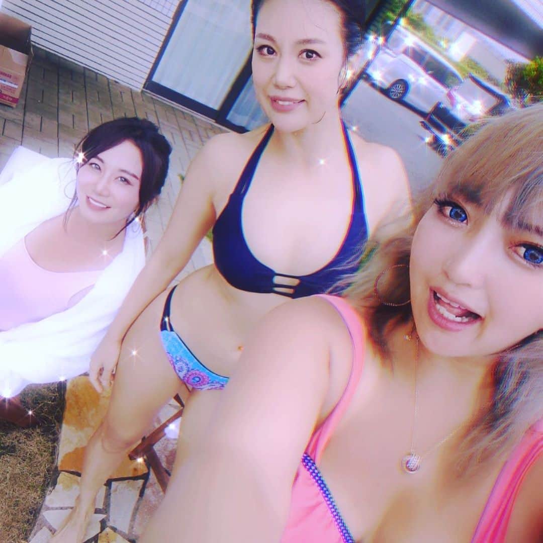 片瀬仁美　エロ画像 片瀬仁美さんのインスタグラム写真 - (片瀬仁美Instagram)「#館山#BBQ#プール遊び#片瀬仁美#水着#sexyactress#HiTOMIKATASE#カプセルエージェンシー所属」7月29日  21時24分 - hi10383bi