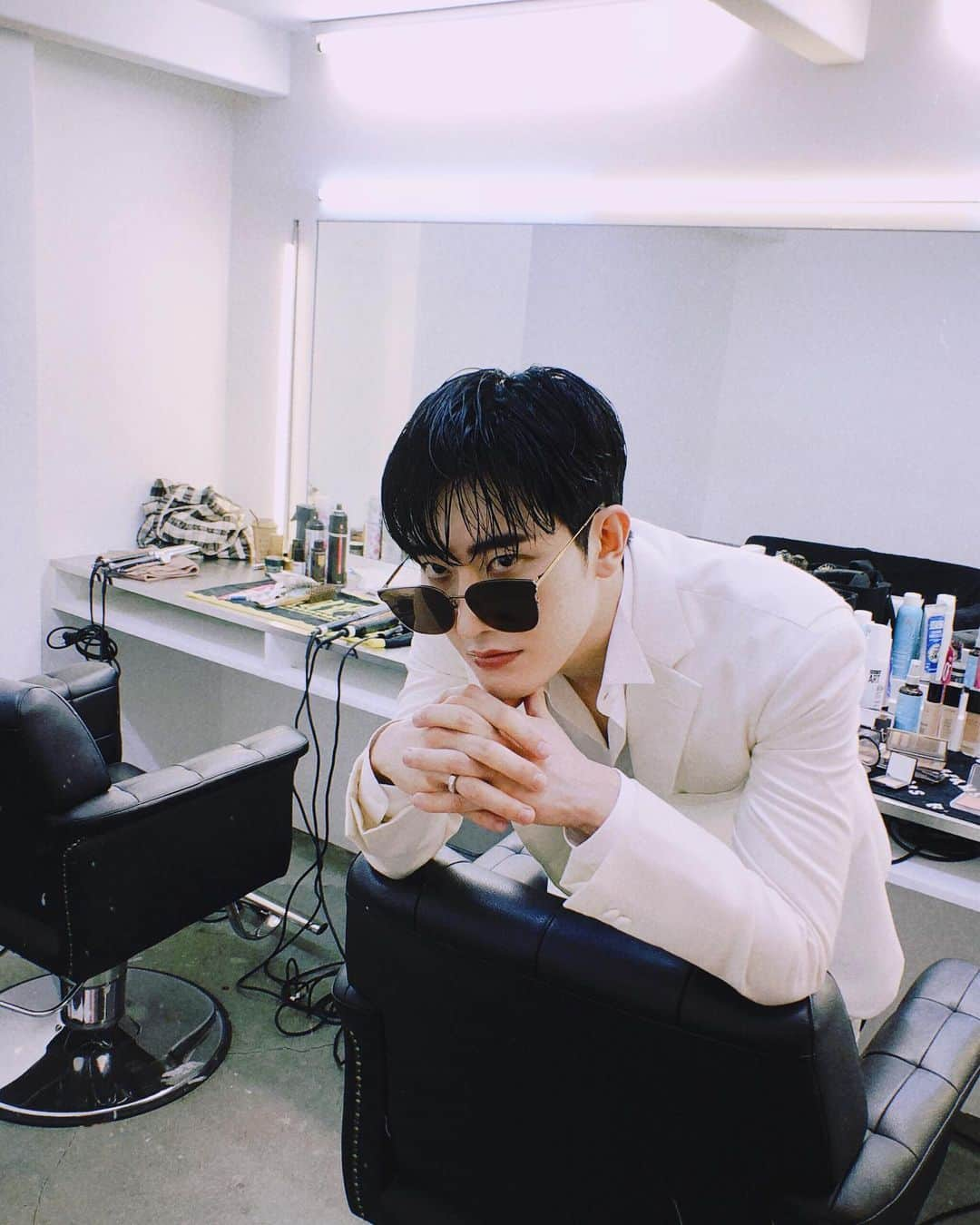 チョウミさんのインスタグラム写真 - (チョウミInstagram)「White with BlancNoel💙」7月29日 21時28分 - zhouzhoumi419