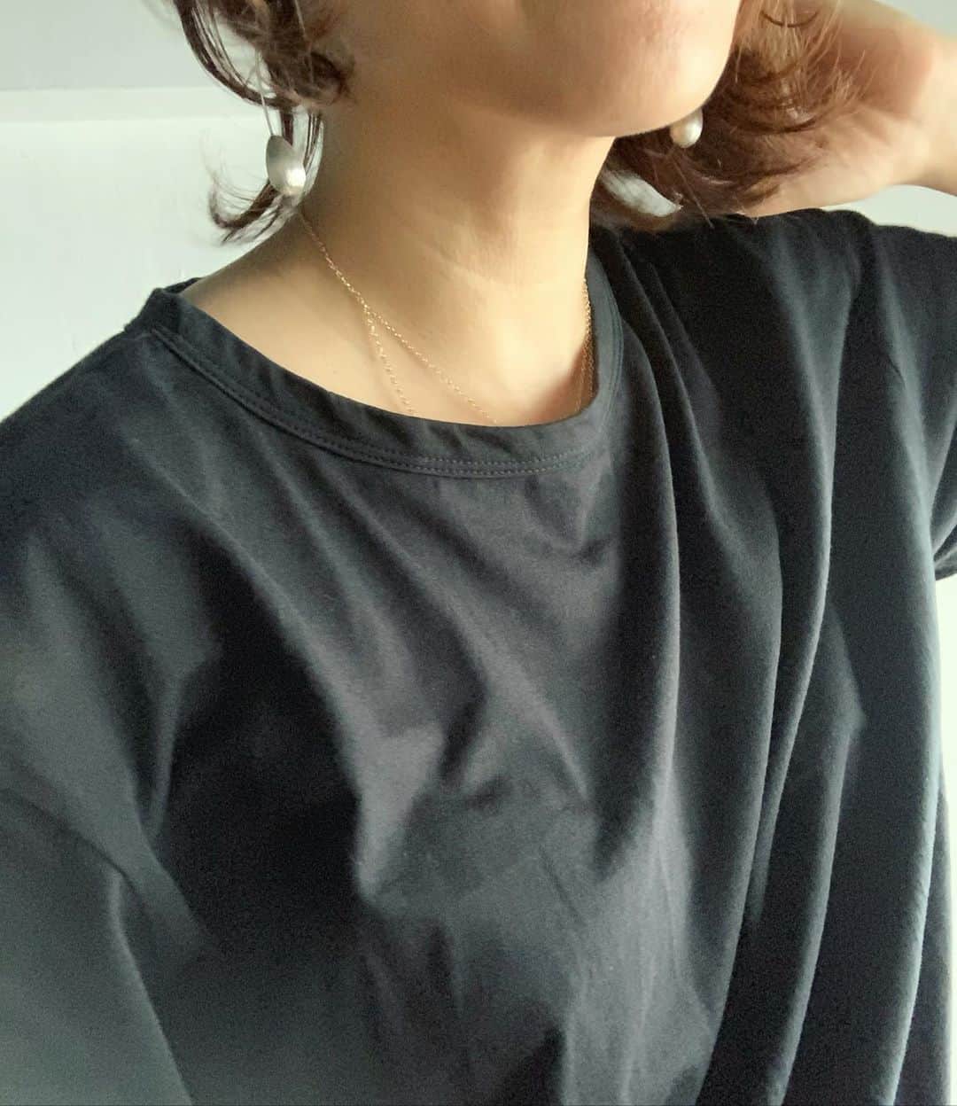 風間ゆみえのインスタグラム：「襟元も良い感じ♡  POP  BY JUN @pop_by_jun  SALON_Y オフラインサロン 7/31〜8/30まで」