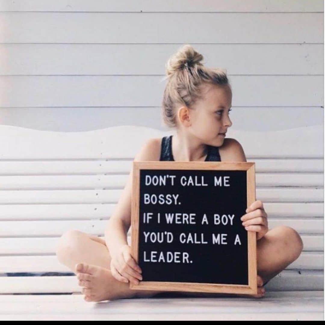 ボビー・ブラウンのインスタグラム：「Love this @the_female_lead #true.  I am not bossy. I am the boss.  Just sayin. Photo @sararosser」