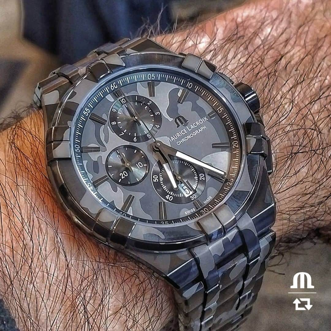 モーリスラクロアさんのインスタグラム写真 - (モーリスラクロアInstagram)「Make your way into the urban jungle with the #AIKON Chronograph Camouflage 44mm. #Regram #BeYourAikon #YourTimeIsNow  Thanks @blabassee for the nice pic!  #MauriceLacroix #Watch #Reloj #LuxuryWatch #Swisswatch #HauteHorlogerie #Swisswatchmaking #Watchmaking #Wotd #Watchesofinstagram #Watchfam #Watchlife #Swissmade #Whatsonmywrist #Watchoftheday #Watchaddict #Dailywatches #instawatchdaily #instawatches #Wiwt #Womw」7月30日 0時00分 - mauricelacroix