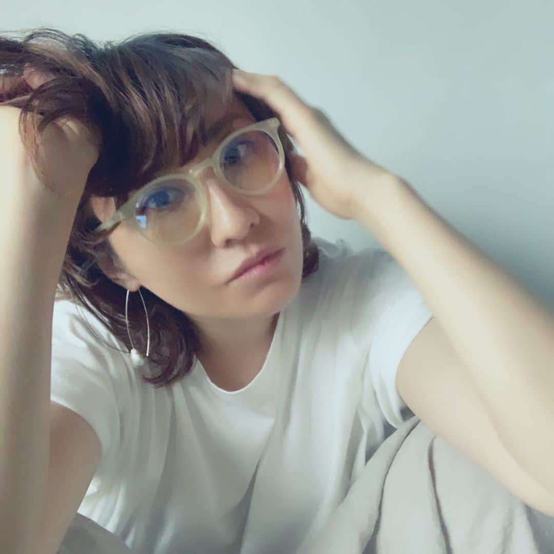 風間ゆみえのインスタグラム：「メガネはこんな感じです👓 @pop_by_jun  #オフラインサロン #SALON_Y #期間限定  #yumie_k_style」