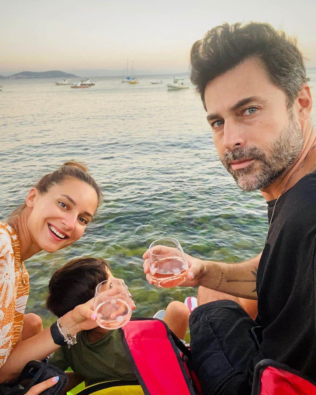 Sedef Avciさんのインスタグラム写真 - (Sedef AvciInstagram)「İyi ki ...❤️  #anniversary  15 🥂」7月30日 2時33分 - sedefavci_