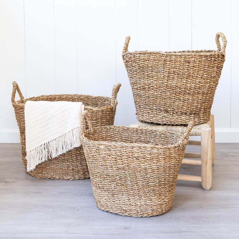 The Little Marketさんのインスタグラム写真 - (The Little MarketInstagram)「Get organized this summer with artisan-made baskets! We love these hand-woven oval floor baskets to tuck away towels, collect toys, and store blankets. How do you use baskets in your home? Comment below!」7月30日 3時02分 - thelittlemarket