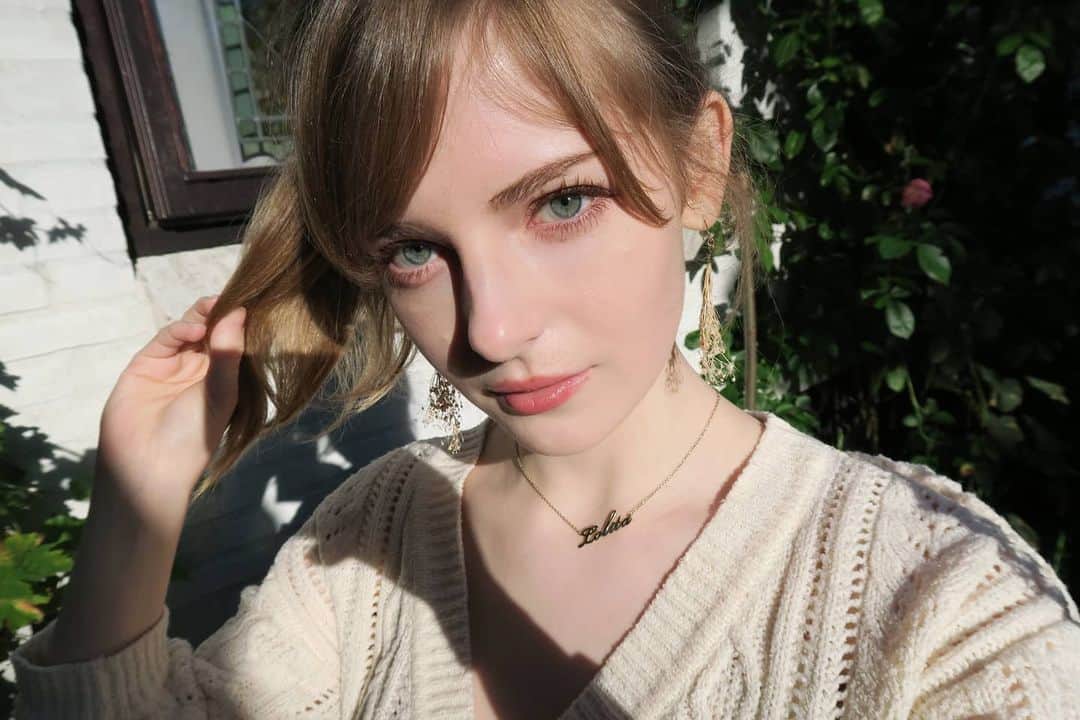 Ella Freyaのインスタグラム：「;^;」