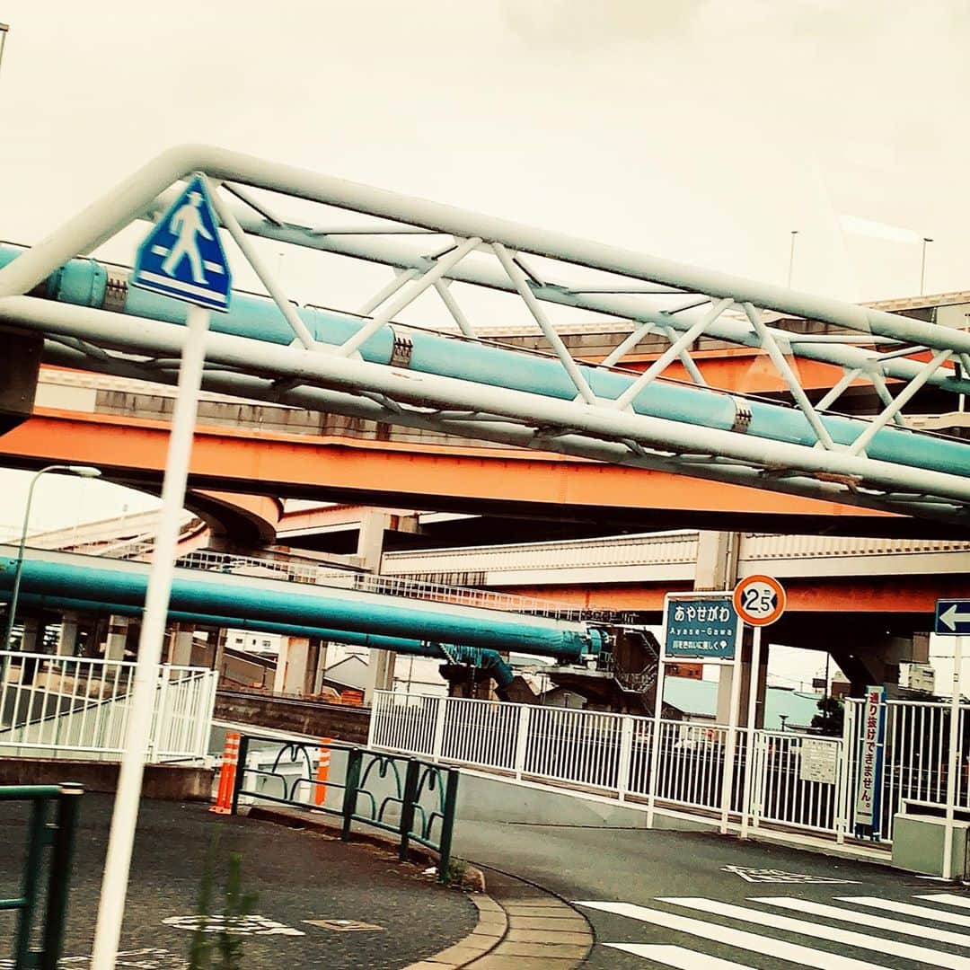 羽海野チカのインスタグラム：「この橋を渡るともうすぐだなって思う #実家」