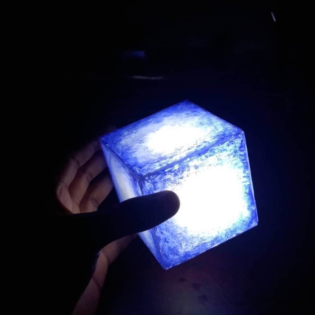 Marvel Entertainmentさんのインスタグラム写真 - (Marvel EntertainmentInstagram)「What would YOU do with the Cosmic Cube? 🌌  Swipe to see some of our favorite creations from this week's #MarvelMission! See the rest on Marvel.com. #MarvelAtHome」7月30日 4時23分 - marvel