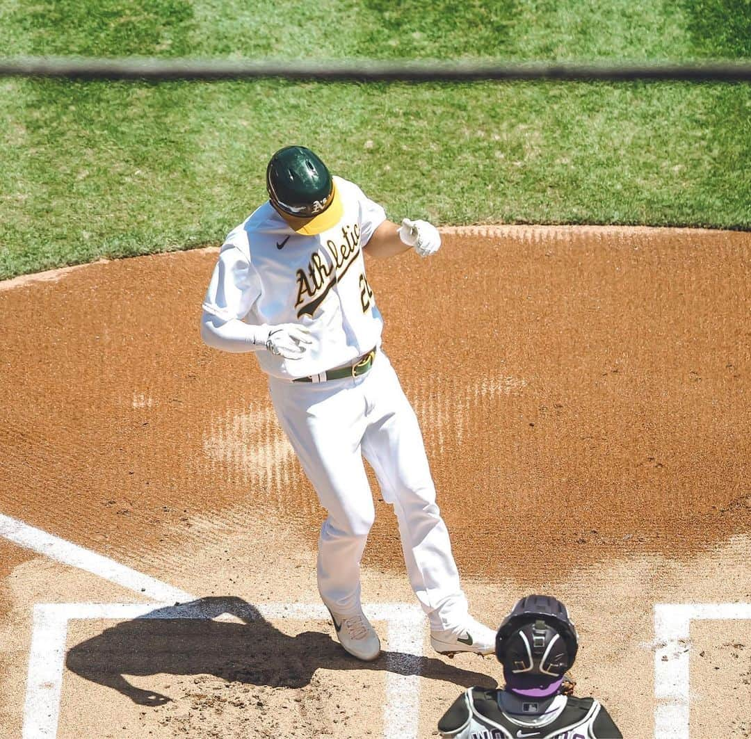 オークランド・アスレチックスさんのインスタグラム写真 - (オークランド・アスレチックスInstagram)「Workin’ on a Wednesday like usual.  #RootedInOakland」7月30日 5時14分 - athletics