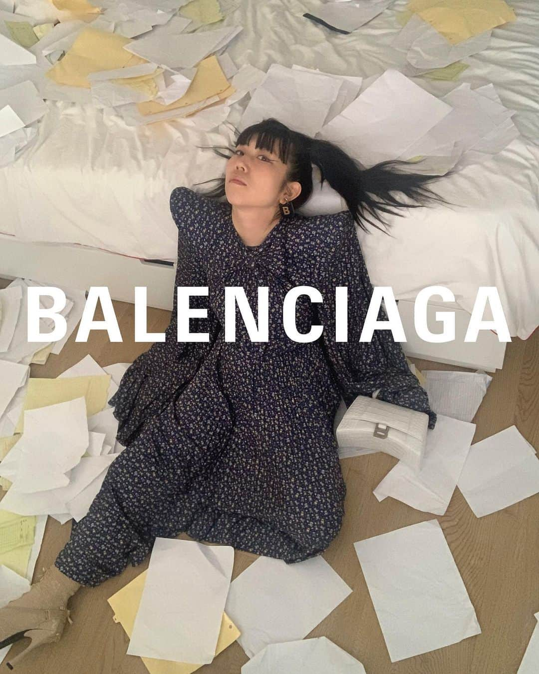 Mei Kawajiriさんのインスタグラム写真 - (Mei KawajiriInstagram)「“MEI” for @balenciaga WINTER20 Campaign 🥰😍🖤⭐️💫🌟✨🙏🤩😍💕🌍🇫🇷😎📸📷📸📷📃📄📑📁📋📂📓📖#Nailsbymei #BALENCIAGA #winter20」7月30日 6時07分 - nailsbymei