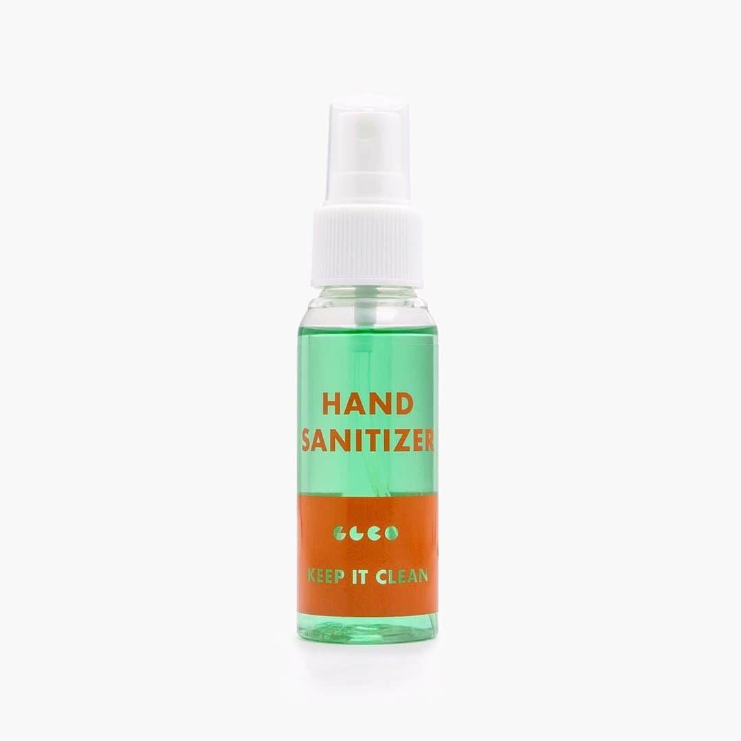 ジーエルシーオーのインスタグラム：「Keep your hands clean on the go. New hand sanitizers now available in two sizes.」