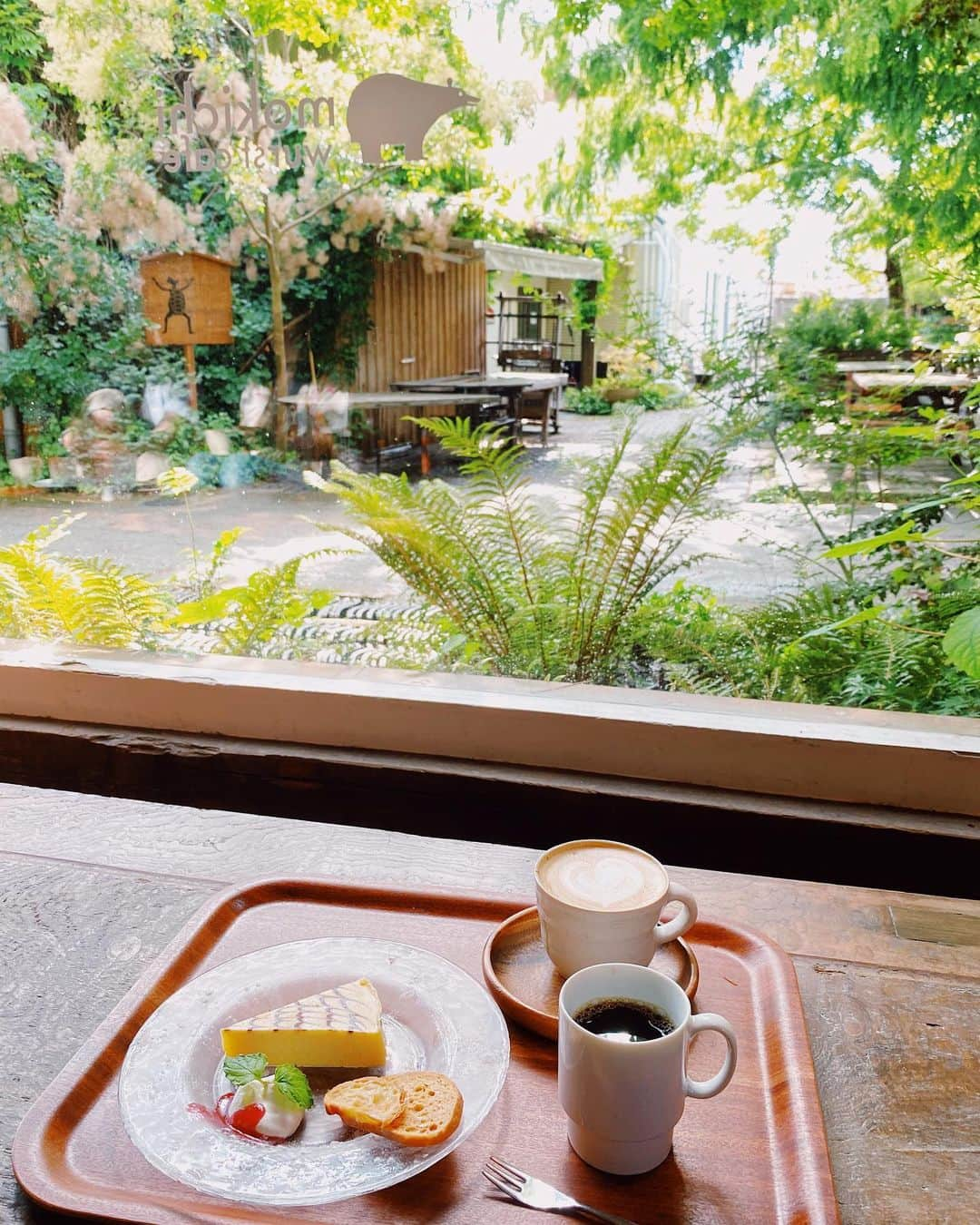 ジュリア・ミナトヤさんのインスタグラム写真 - (ジュリア・ミナトヤInstagram)「☕️🌿💛 ﻿  ﻿ ﻿ ﻿ #熊澤酒造#酒造#湘南#カフェ#モキチカフェ#mokichi#cafe#lifestyle  ﻿ ﻿」7月30日 11時39分 - julia.minatoya