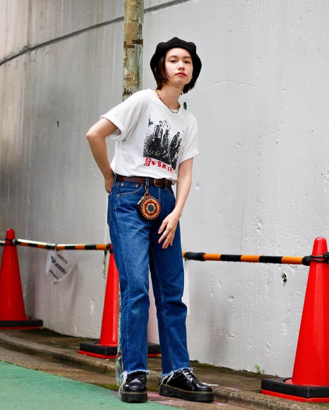 Fashionsnap.comさんのインスタグラム写真 - (Fashionsnap.comInstagram)「【#スナップ_fs】 Name 美衣 T-Shirt #used Pants #Levis Shoes #DrMartens Hat #used Coin purse #blackmeans  #fashionsnap #fashionsnap_women」7月30日 11時42分 - fashionsnapcom