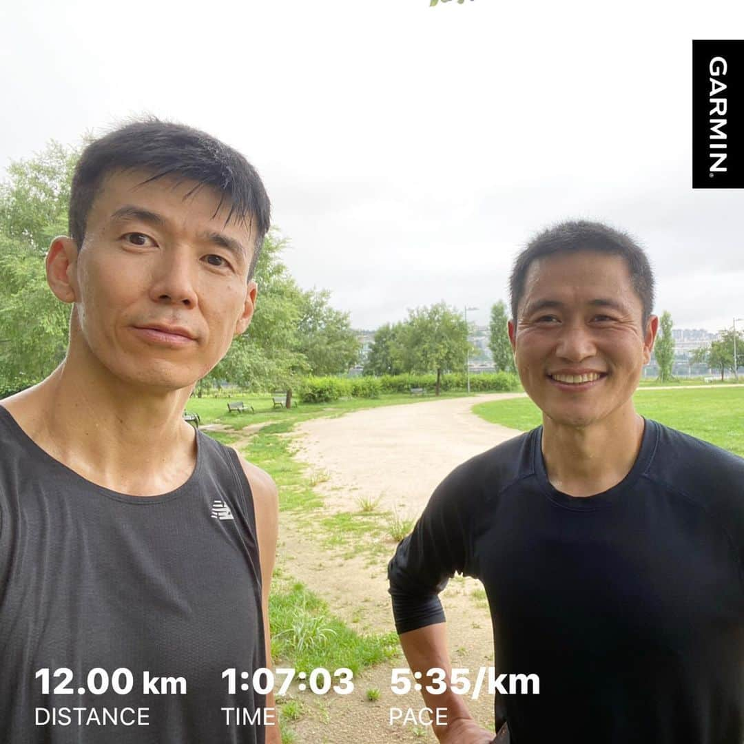 ジヌションさんのインスタグラム写真 - (ジヌションInstagram)「🏃‍♂️ 아침 러닝 12km 아직 이름 못 정한 러닝크루 빨리 가려면 혼자 달리고 멀리 가려면 함께 달려라.  토요일에는 우리 크루 다 모일수 있겠죠? #션 #이영표 #이시영 #조원희 #장호준」7月30日 9時00分 - jinusean3000