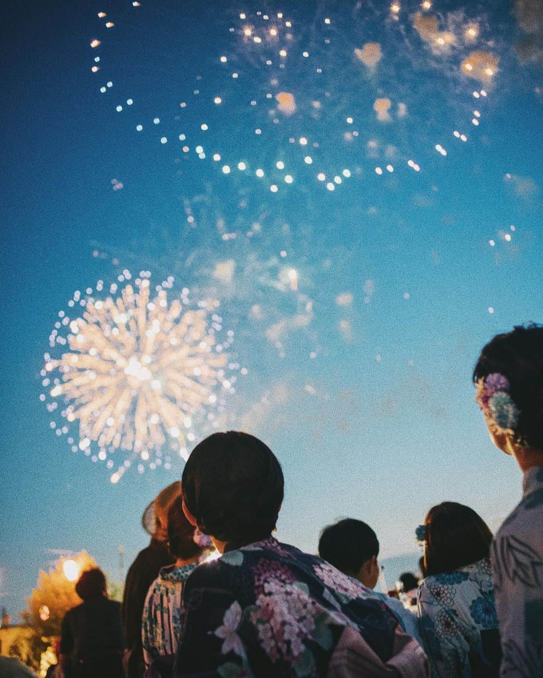 haru wagnusさんのインスタグラム写真 - (haru wagnusInstagram)「『戸田橋花火大会』 ㅤㅤㅤㅤㅤㅤㅤㅤㅤㅤㅤㅤㅤ ㅤㅤㅤㅤㅤㅤㅤㅤㅤㅤㅤㅤㅤ この日からもうすぐ丁度１年。 最高すぎた花火。 来年にはみんなでまた見たいね🎆 ㅤㅤㅤㅤㅤㅤㅤㅤㅤㅤㅤㅤㅤ ㅤㅤㅤㅤㅤㅤㅤㅤㅤㅤㅤㅤㅤ #花火」7月30日 19時25分 - wagnus