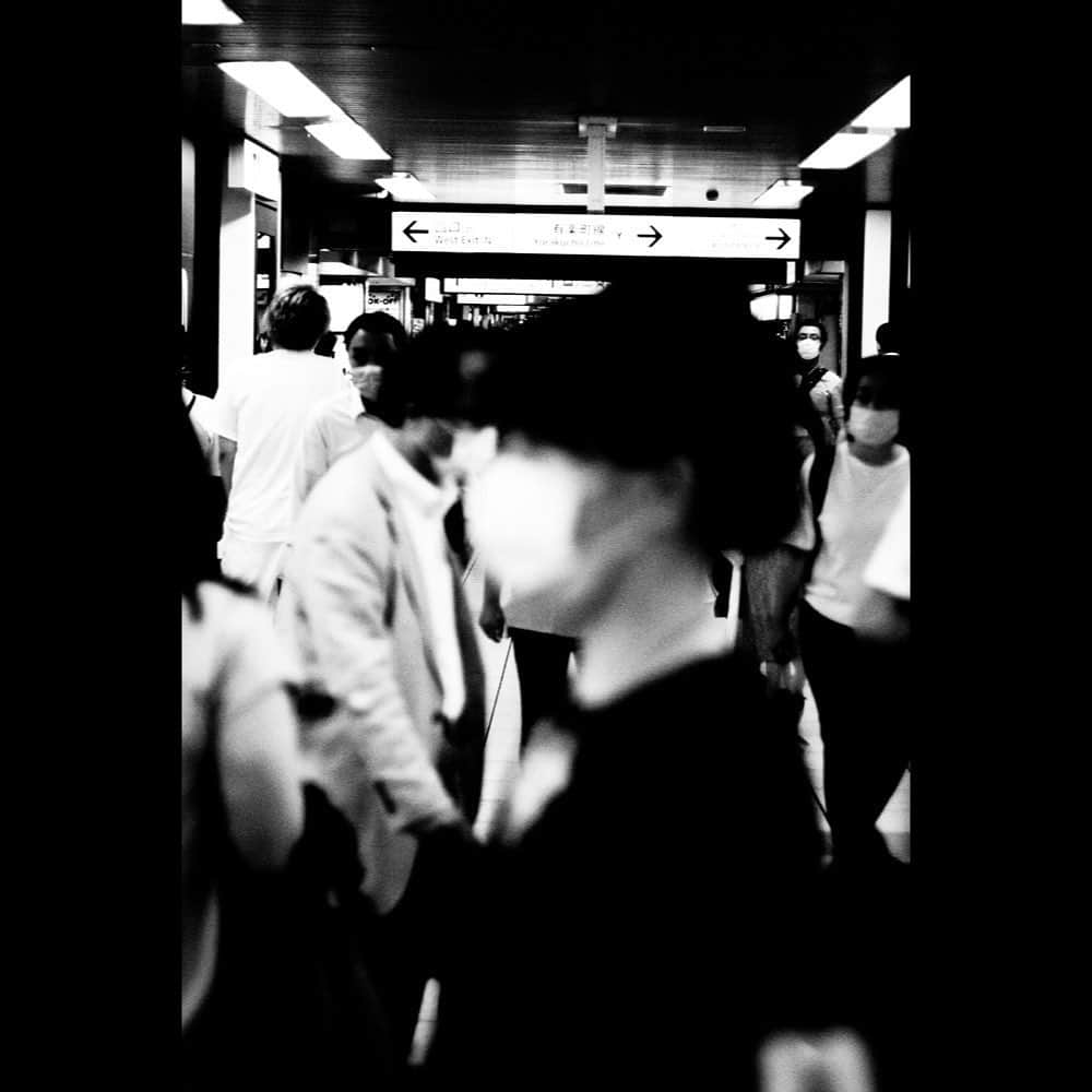 櫻井圭佑さんのインスタグラム写真 - (櫻井圭佑Instagram)「日常　/ 撮影/櫻井圭佑 @sakuphoto1016  「最近の出来事といえば、iphoneの液晶割れました。」 . . . #日常 #lifework #photography」7月30日 19時36分 - sakurai_keisuke0