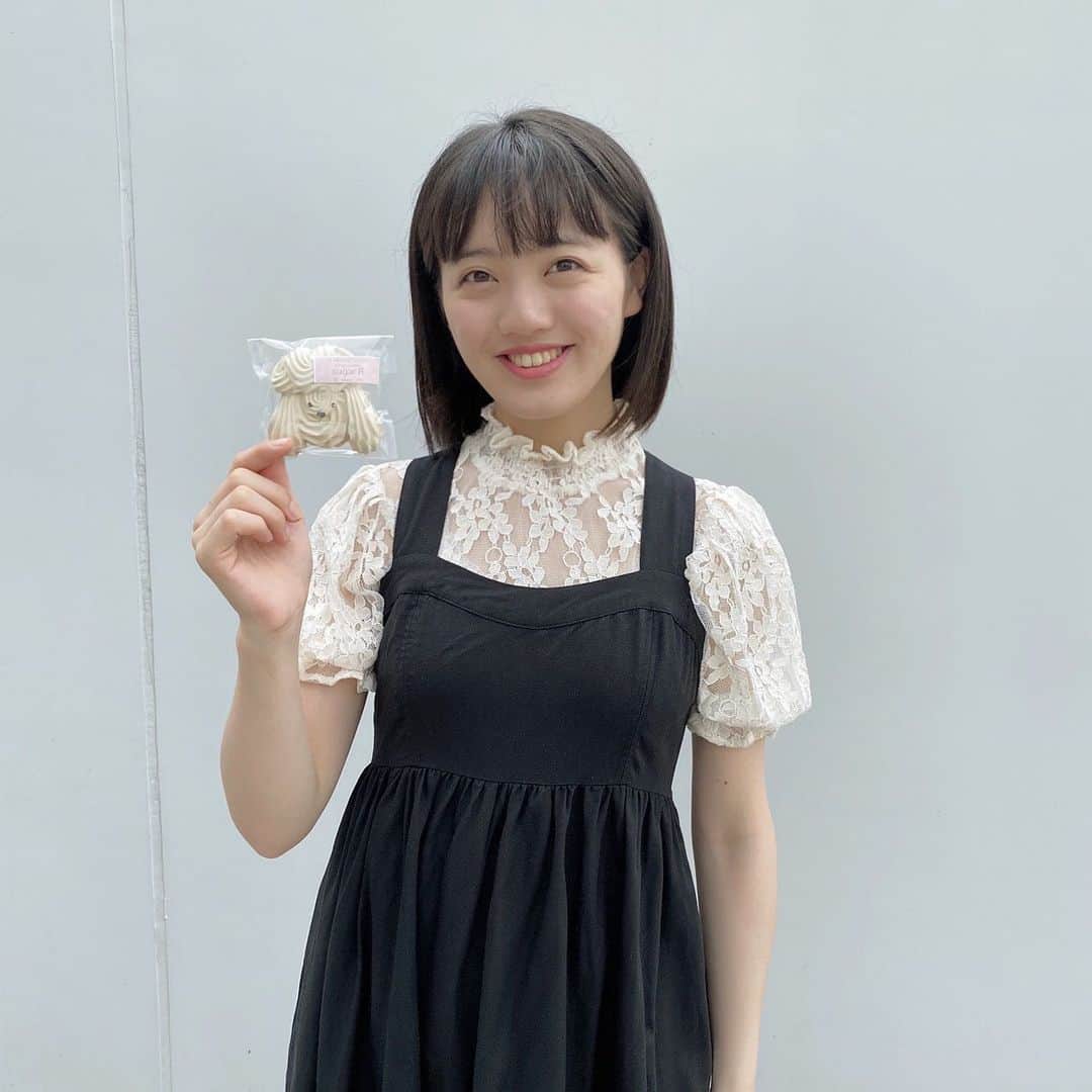 希山愛さんのインスタグラム写真 - (希山愛Instagram)「*  みてみて〜！ しゅくるんとここちゃんにそっくり🐶🤍  食べる時ね、 ごめんねぇぇぇえ😭ってなりながら 美味しく頂きました！！笑  #しゅくるんとここちゃん走るの早くて 必死に逃げてます笑  #希山愛 #ばってん少女隊」7月30日 19時55分 - kiyama_ai_official