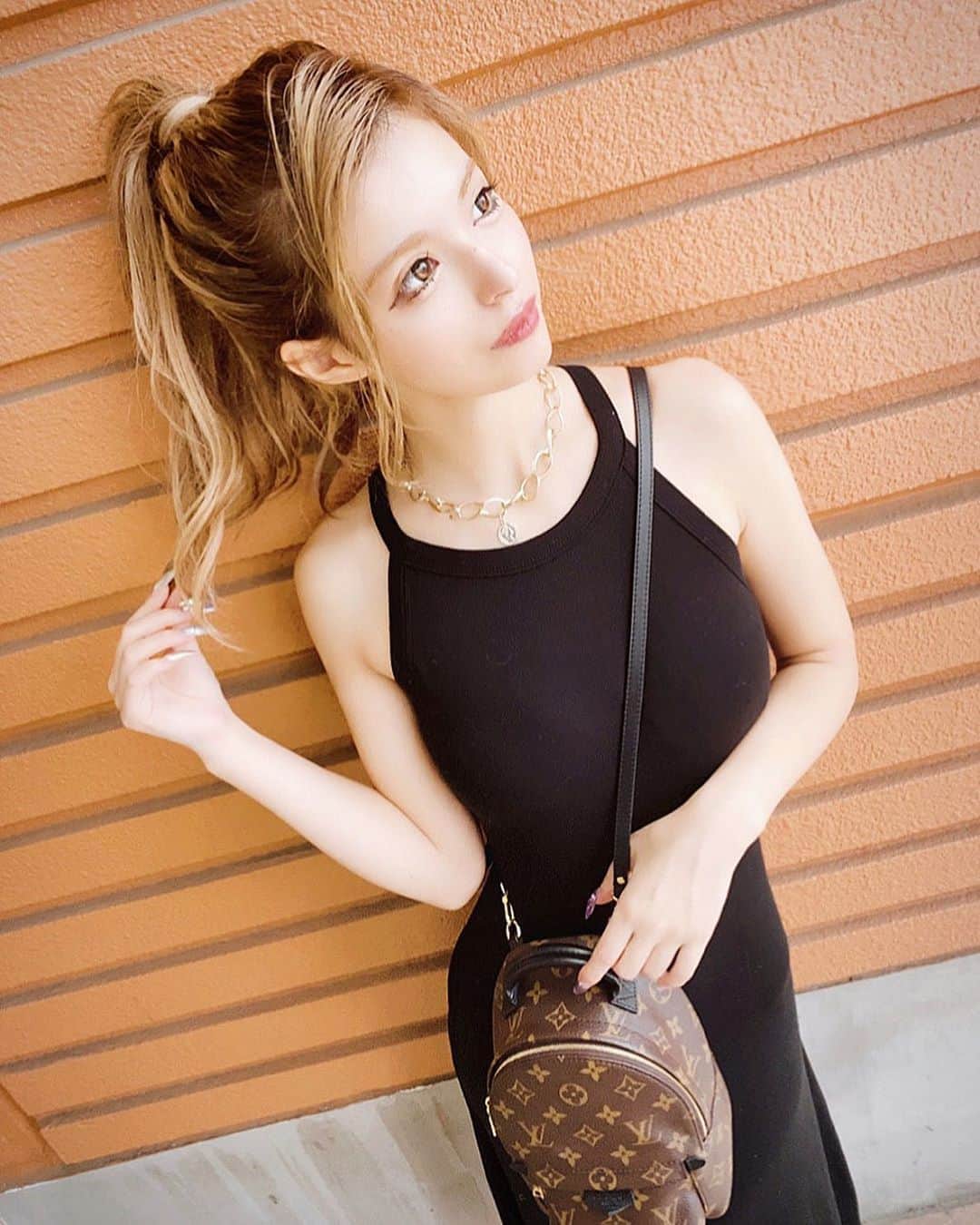 アンジェリカのインスタグラム：「‪‪❤︎‬ . 今日はなんとな〜く ぽにーてーるのおんなのこ〜🎶👱🏽‍♀️ . 珍しくロングワンピ着たの~♥ @esutoreja のやつ!! 可愛くて好き~（´-`）.｡oO . ❤︎  #esutoreja #esutorejaコーデ #私服 #あんじぇコーデ#ロングワンピースコーデ #ロングワンピ #ヘアアレンジ」