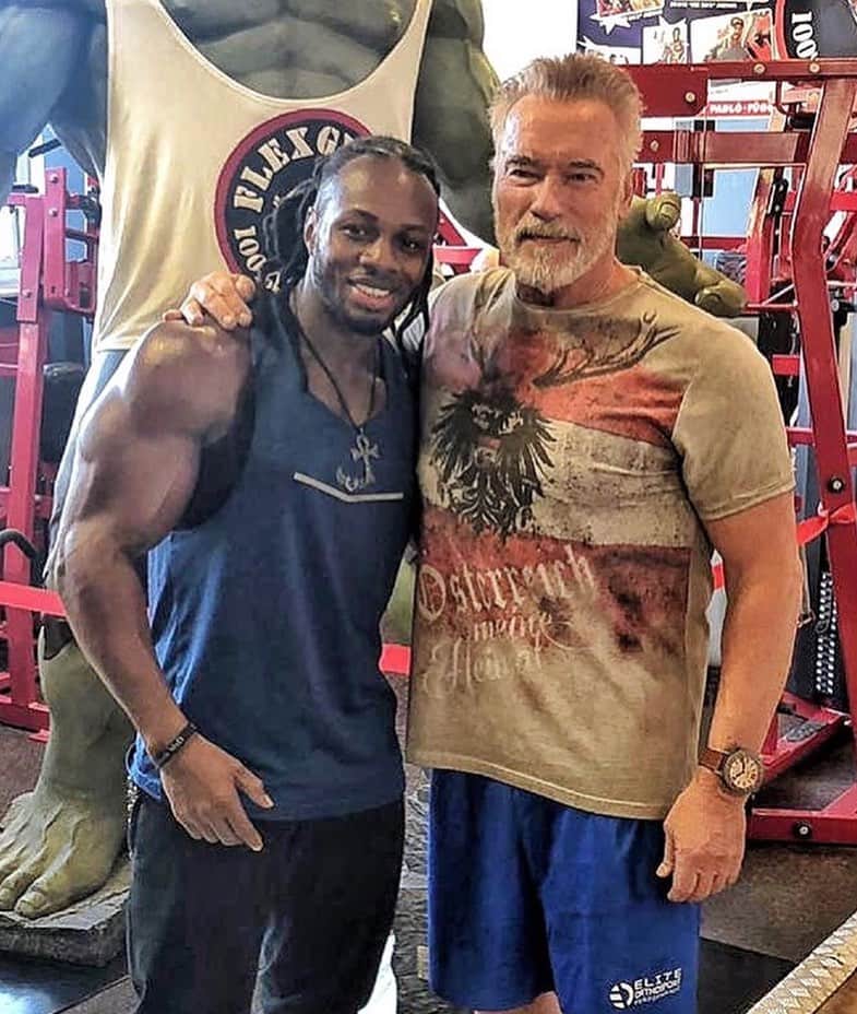 Ulissesworldさんのインスタグラム写真 - (UlissesworldInstagram)「Happy birthday Arnold @schwarzenegger 💪 Thanks you for the kind words and years of inspiration and public service work 🙏Enjoy your special day @flexgymbudapest _ #ulissesworld #arnoldschwarzenegger」7月30日 20時41分 - ulissesworld