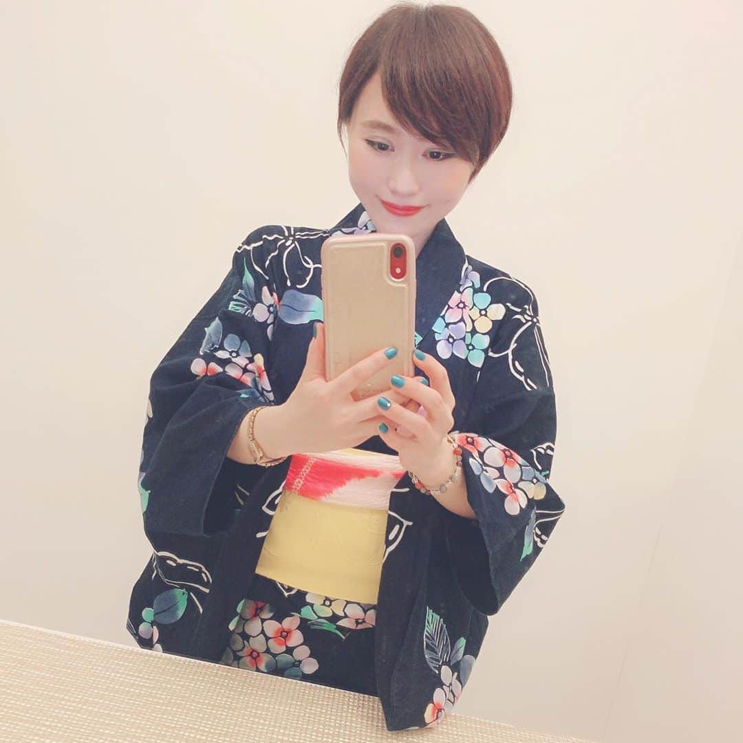 Karinさんのインスタグラム写真 - (KarinInstagram)「浴衣👘👘👘 #自撮り #自撮り女子 #セルフィー #セルフィー女子 #浴衣 #何とか自分で着られた #夏 #live #新横浜 #チャーリーズバー」7月30日 12時07分 - karins_flavor